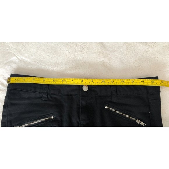 Forever 21 Black Skinny Jeans with Silver Zippers - Picture 4 of 11